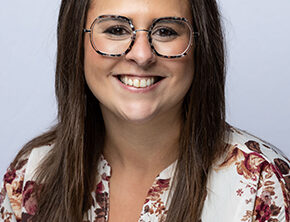 Kayla Hochstetler <br><small><em>LMSW</em></small>